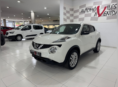 NISSAN - JUKE