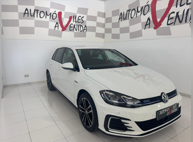 Volkswagen - Golf VII