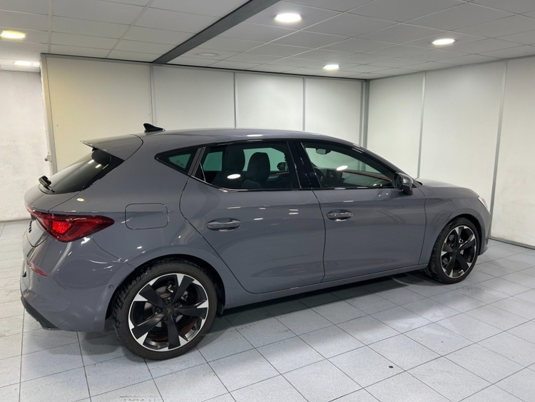 Cupra Leon Tech Edition foto miniatura