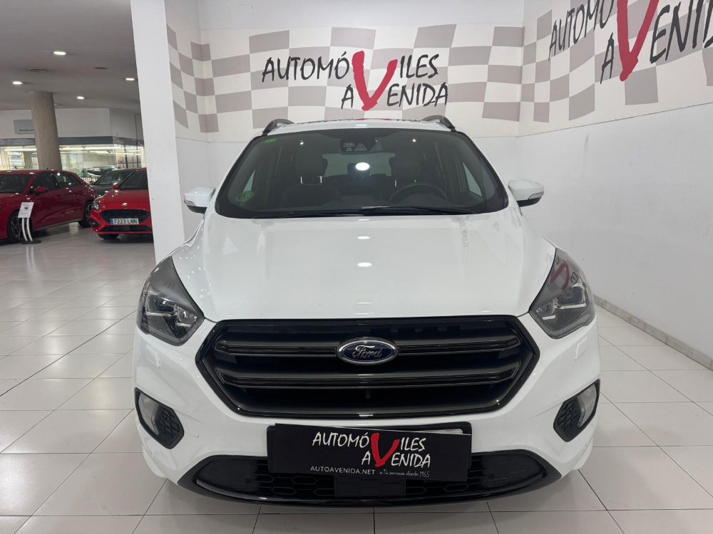 Ford Kuga ST-Line foto 5