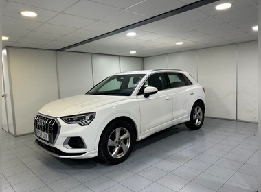 Audi - Q3