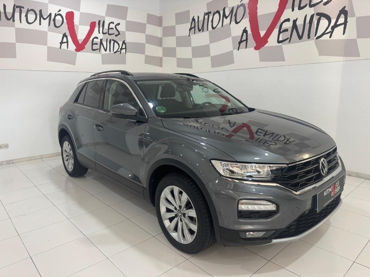 Volkswagen T-Roc Advance foto miniatura