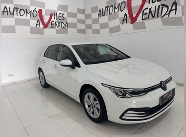 Volkswagen - Golf VIII