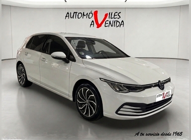 Volkswagen - Golf VIII