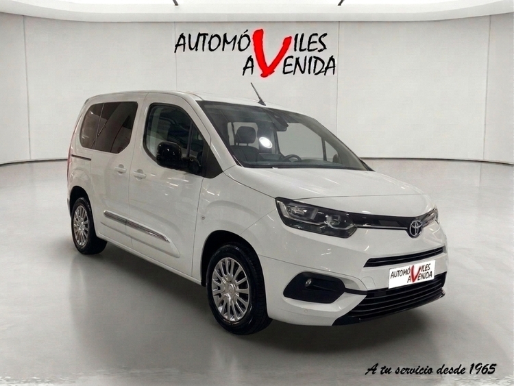 Toyota Proace City Verso L1 Family Active foto miniatura