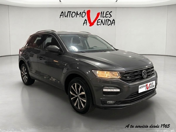 Volkswagen T-Roc Advance foto miniatura